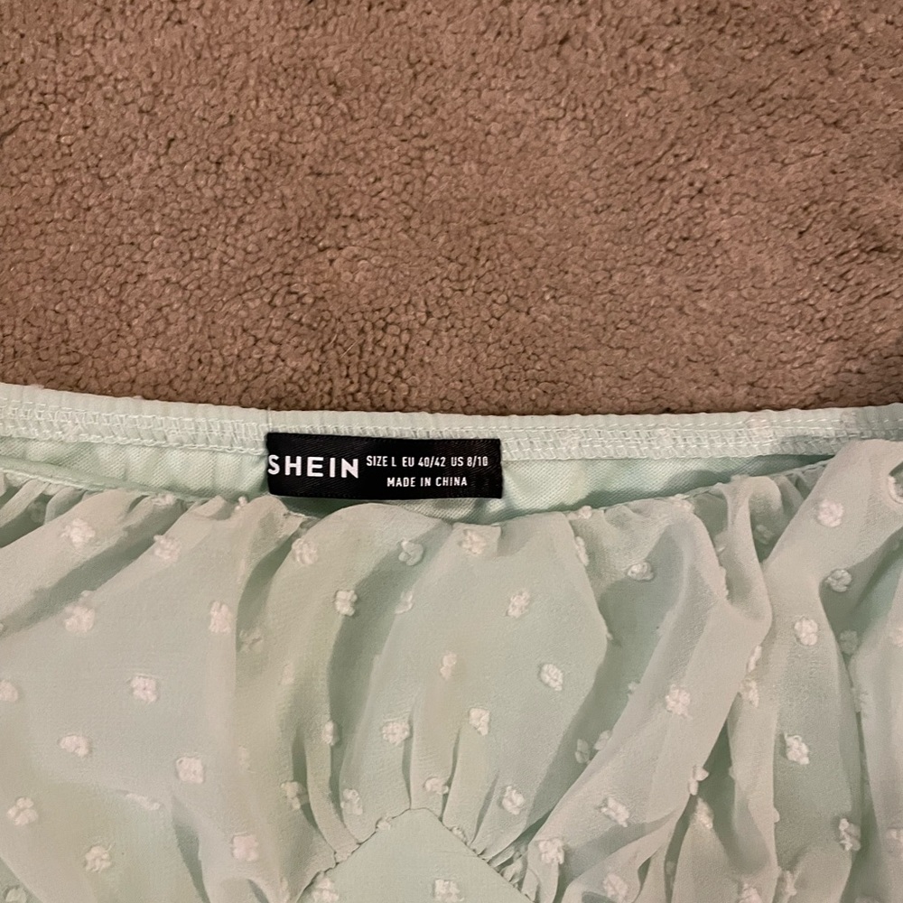 SHEIN Top - Picture 2 of 3